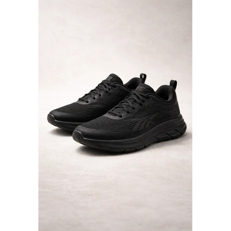 Zapatillas Reebok Hombre Modelo Road Strider Negra